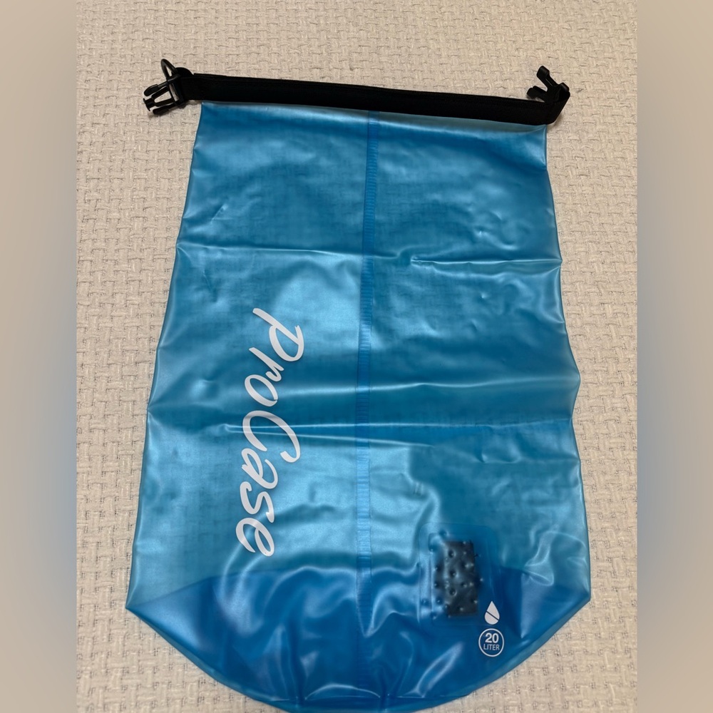 ProCase 20L dry bag, excellent condition